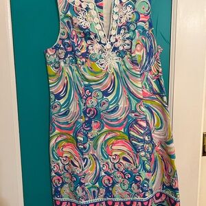 Lilly Pulitzer shift dress size m